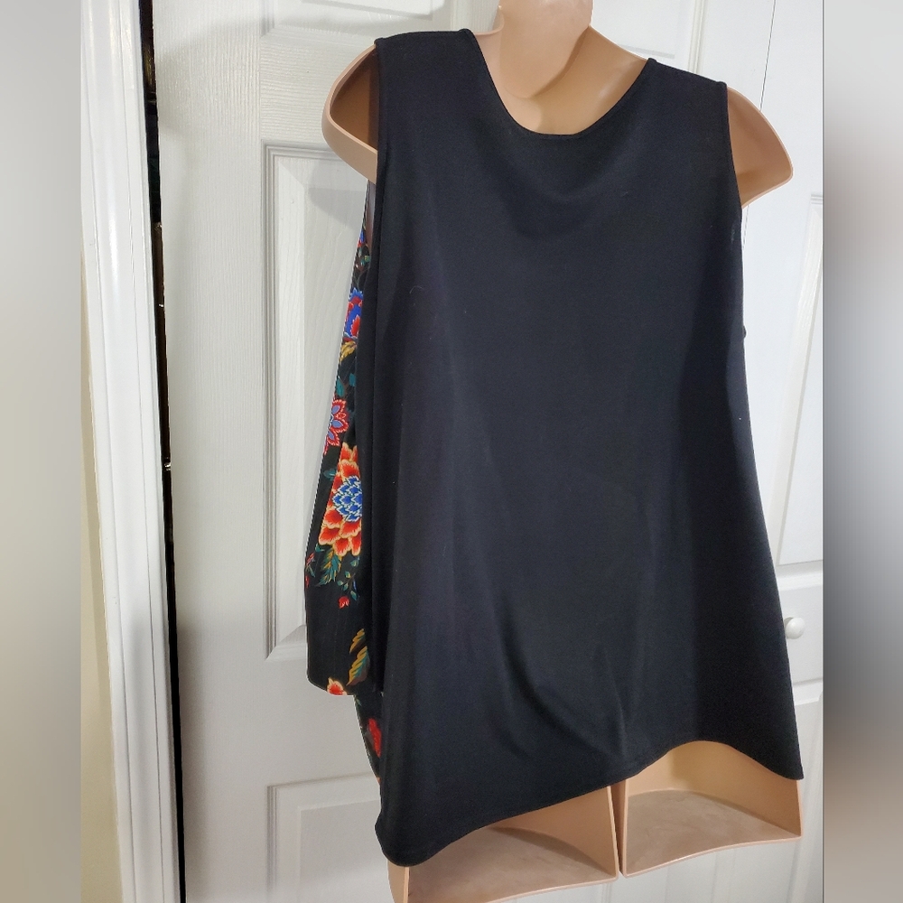 DG2 Diane Gilman Black Floral Layered Easy Tank Light Stripes 3XL ~ Pre-Owned - Picture 7 of 12